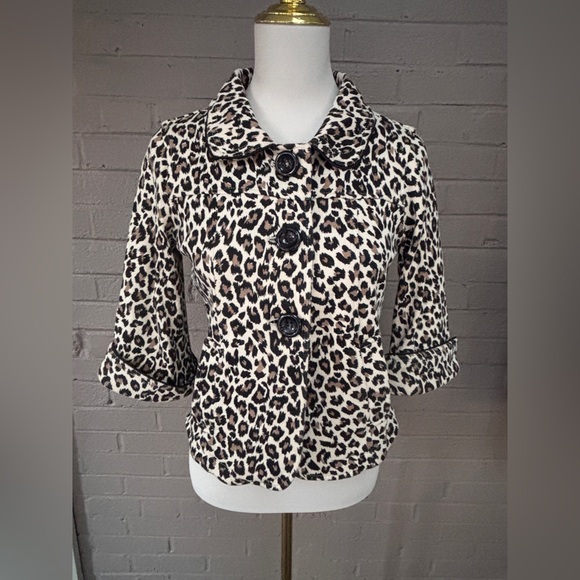 Tweny One Jackets & Blazers - Twenty One  Leopard Crop Jacket S